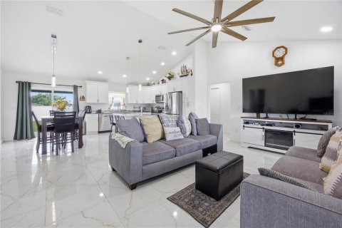 Casa en venta en Ocala, Florida, 3 dormitorios, 134.15 m2 № 2156247 - foto 8
