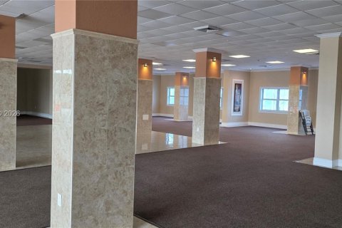 Condo in Sunny Isles Beach, Florida, 1 bedroom  № 2001411 - photo 17