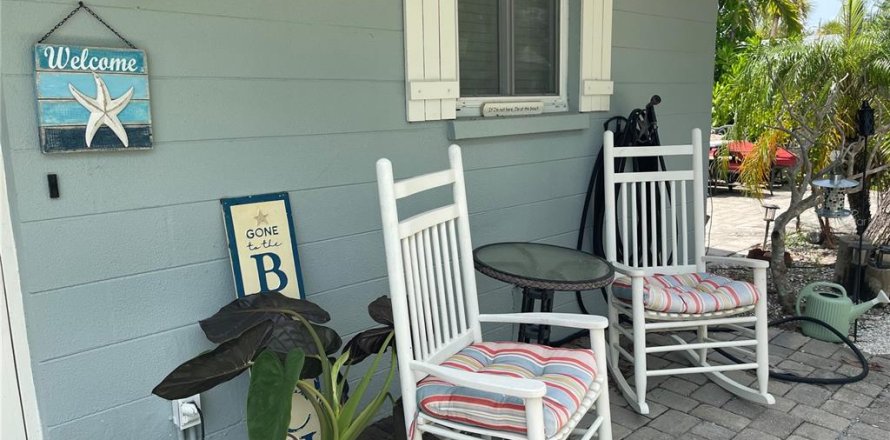 Apartment in Bradenton Beach, Florida 2 bedrooms, 83.61 sq.m. № 2221015