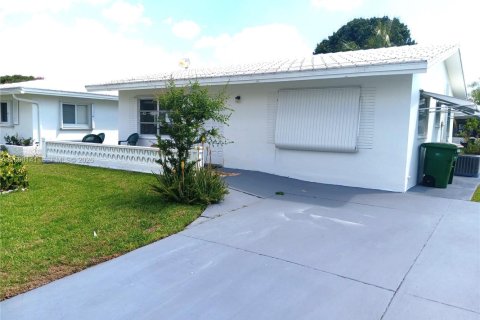 Купить виллу или дом в Тамарак, Флорида 2 спальни, 98.66м2, № 2052064 - фото 6