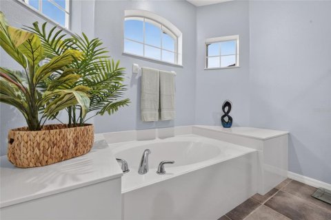 Casa en venta en New Smyrna Beach, Florida, 4 dormitorios, 226.68 m2 № 2422667 - foto 9