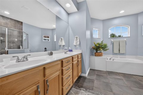 Casa en venta en New Smyrna Beach, Florida, 4 dormitorios, 226.68 m2 № 2422667 - foto 8