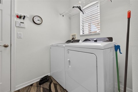 Casa en venta en New Smyrna Beach, Florida, 4 dormitorios, 226.68 m2 № 2422667 - foto 17