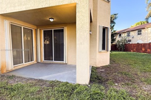 Casa en alquiler en Miramar, Florida, 4 dormitorios, 208.47 m2 № 2030549 - foto 20
