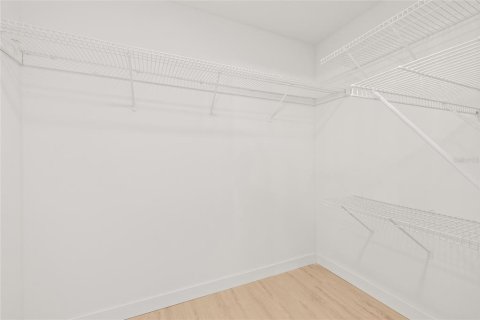 House in Tampa, Florida 3 bedrooms, 150.59 sq.m. № 1882837 - photo 29