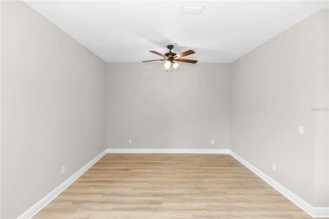 Casa en venta en DeBary, Florida, 4 dormitorios, 256.5 m2 № 2157357 - foto 11