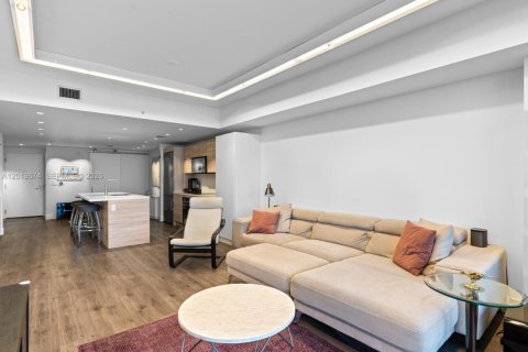 Copropriété à vendre à North Miami Beach, Floride: 2 chambres, 103.96 m2 № 2153728 - photo 10