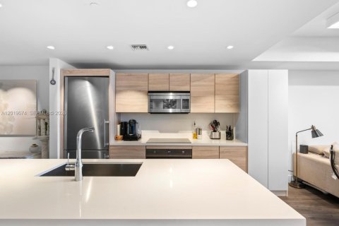 Copropriété à vendre à North Miami Beach, Floride: 2 chambres, 103.96 m2 № 2153728 - photo 26