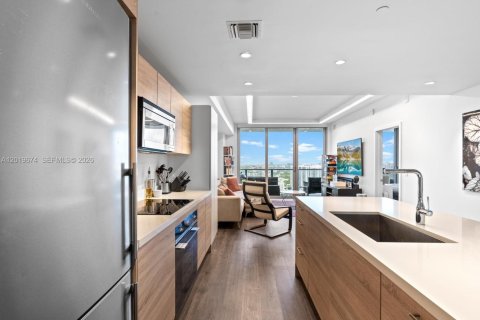 Copropriété à vendre à North Miami Beach, Floride: 2 chambres, 103.96 m2 № 2153728 - photo 23