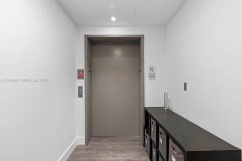 Copropriété à vendre à North Miami Beach, Floride: 2 chambres, 103.96 m2 № 2153728 - photo 6