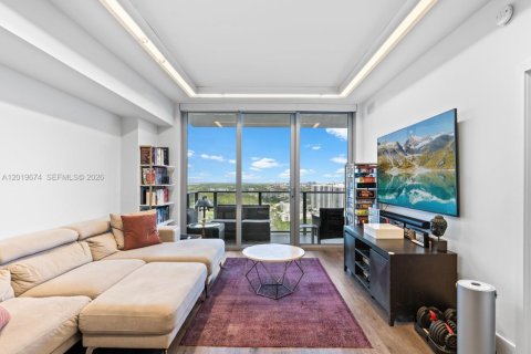 Copropriété à vendre à North Miami Beach, Floride: 2 chambres, 103.96 m2 № 2153728 - photo 14