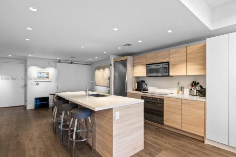 Copropriété à vendre à North Miami Beach, Floride: 2 chambres, 103.96 m2 № 2153728 - photo 18