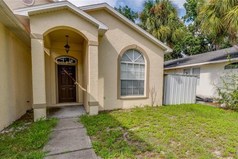 House in Clearwater, Florida 3 bedrooms, 175.96 sq.m. № 2425723