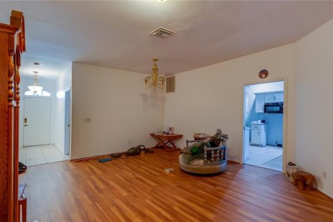 House in Clearwater, Florida 3 bedrooms, 175.96 sq.m. № 2425723 - photo 12