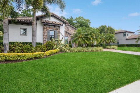 House in Lake Mary, Florida 5 bedrooms, 429.39 sq.m. № 1782595 - photo 3