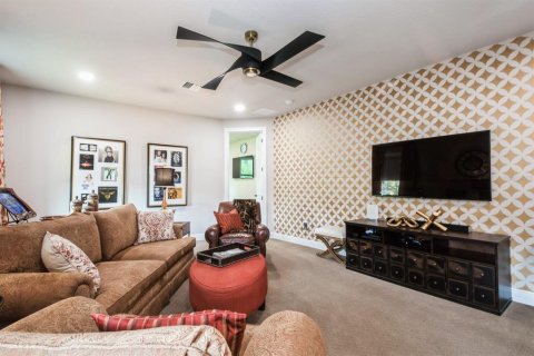 House in Lake Mary, Florida 5 bedrooms, 429.39 sq.m. № 1782595 - photo 27