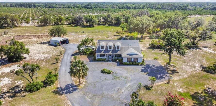 Casa en Frostproof, Florida 4 dormitorios, 214.05 m2 № 1916390