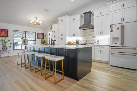 Снять в аренду виллу или дом в Фростпруф, Флорида 10 комнат, 214.05м2, № 1916390 - фото 7