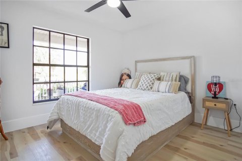 Снять в аренду виллу или дом в Фростпруф, Флорида 10 комнат, 214.05м2, № 1916390 - фото 25