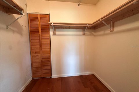 Condo in Bradenton, Florida, 2 bedrooms  № 1678269 - photo 10