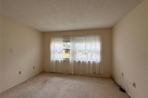 Condo in Bradenton, Florida, 2 bedrooms  № 1678269 - photo 12
