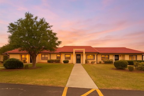 Condo in Bradenton, Florida, 2 bedrooms  № 1678269 - photo 25