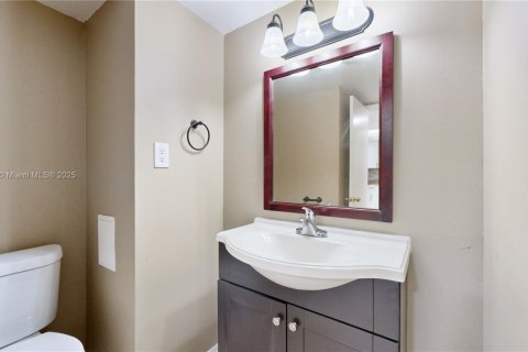 Condominio en alquiler en Aventura, Florida, 1 dormitorio, 93.37 m2 № 1897849 - foto 16