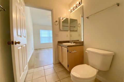 Condo in Orlando, Florida, 1 bedroom  № 2237642 - photo 12