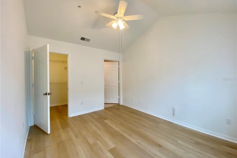 Condo in Orlando, Florida, 1 bedroom  № 2237642 - photo 9