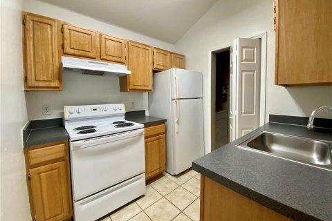 Condo in Orlando, Florida, 1 bedroom  № 2237642 - photo 4