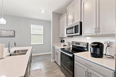 Casa en venta en Davenport, Florida, 3 dormitorios, 181.16 m2 № 2337492 - foto 7