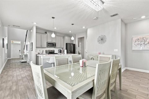 Casa en venta en Davenport, Florida, 3 dormitorios, 181.16 m2 № 2337492 - foto 9