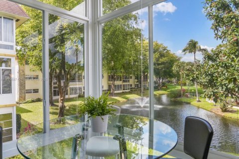 Copropriété à vendre à Lauderdale Lakes, Floride: 1 chambre, 63.55 m2 № 1868524 - photo 16