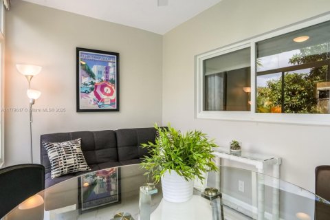 Copropriété à vendre à Lauderdale Lakes, Floride: 1 chambre, 63.55 m2 № 1868524 - photo 17