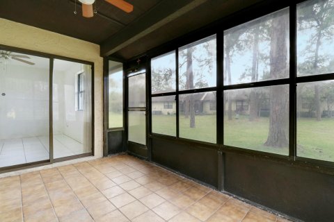 Townhouse in Royal Palm Beach, Florida 3 bedrooms, 120.59 sq.m. № 2146148 - photo 27