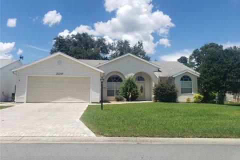 Casa en alquiler en Leesburg, Florida, 3 dormitorios, 169.73 m2 № 1844428 - foto 1