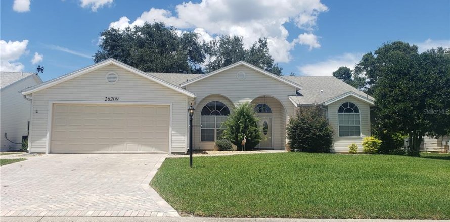 Casa en Leesburg, Florida 3 dormitorios, 169.73 m2 № 1844428
