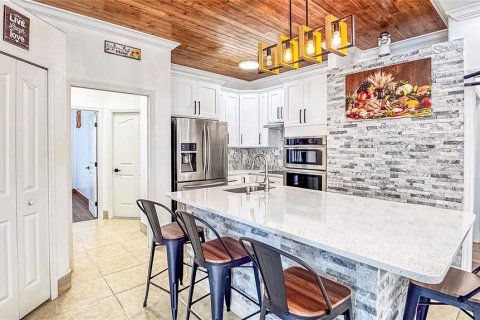 Villa ou maison à vendre à North Port, Floride: 3 chambres, 161.84 m2 № 1817436 - photo 18