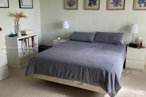 Condo in Hialeah, Florida, 2 bedrooms  № 1973854 - photo 6