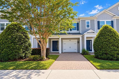 Townhouse in Oviedo, Florida 3 bedrooms, 129.69 sq.m. № 2388124