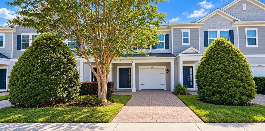 Townhouse in Oviedo, Florida 3 bedrooms, 129.69 sq.m. № 2388124