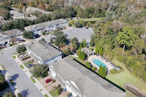 Townhouse in Oviedo, Florida 3 bedrooms, 129.69 sq.m. № 2388124 - photo 28