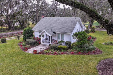 House in Dover, Florida 2 bedrooms, 86.21 sq.m. № 1507911 - photo 24
