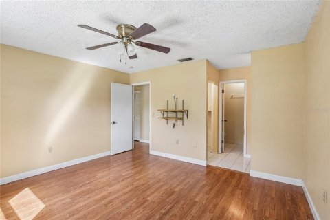 Touwnhouse à vendre à Tampa, Floride: 3 chambres, 133.78 m2 № 2420624 - photo 18