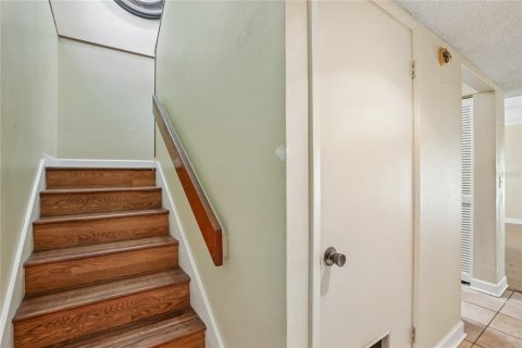 Touwnhouse à vendre à Tampa, Floride: 3 chambres, 133.78 m2 № 2420624 - photo 4