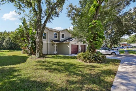 Touwnhouse à vendre à Tampa, Floride: 3 chambres, 133.78 m2 № 2420624 - photo 3