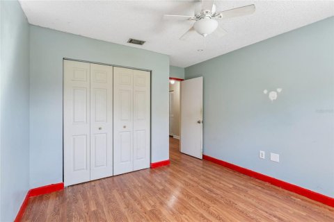 Touwnhouse à vendre à Tampa, Floride: 3 chambres, 133.78 m2 № 2420624 - photo 27
