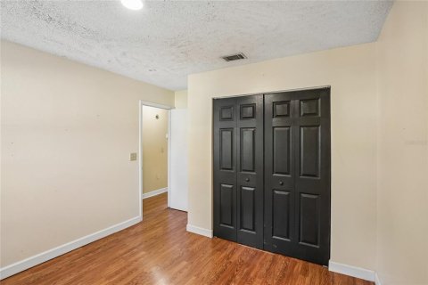 Touwnhouse à vendre à Tampa, Floride: 3 chambres, 133.78 m2 № 2420624 - photo 14