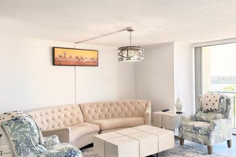 Condominio en venta en Clearwater, Florida, 2 dormitorios, 126.72 m2 № 2100454 - foto 20