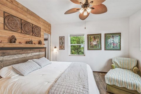 Propiedad comercial en venta en Tampa, Florida, 396.14 m2 № 2102950 - foto 26